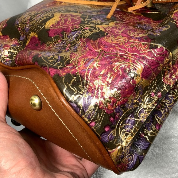 Patricia Nash Otavia Leather Bucket Bag - Picture 13 of 14